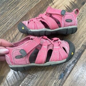 Keen sandals girl 5
